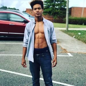 Meet your Posher, Jamel